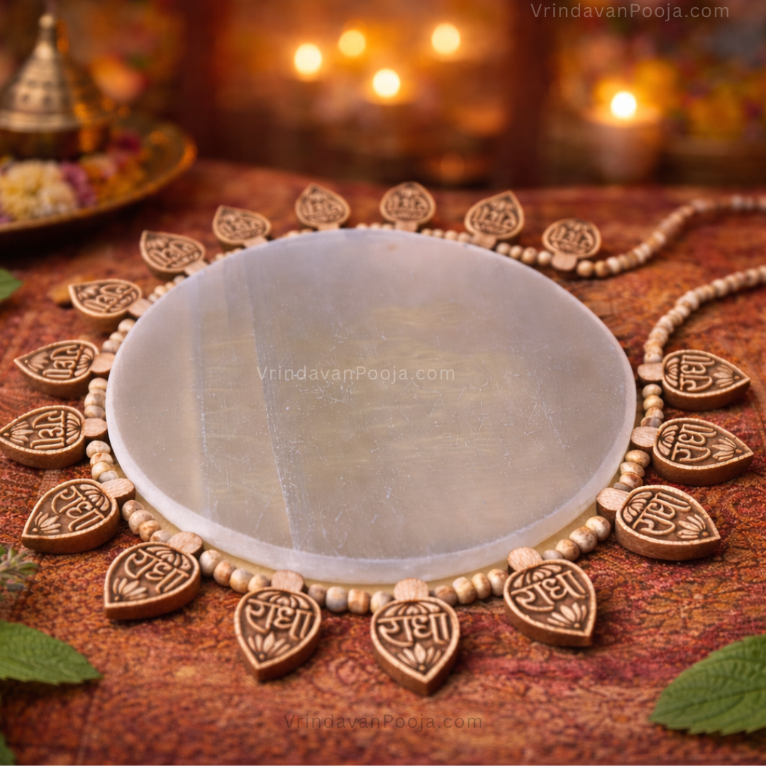 Shri Radha Locket Tulsi Haar